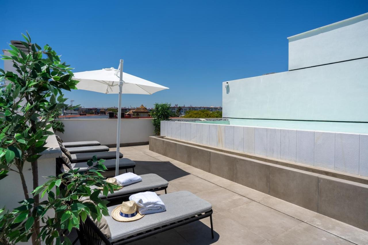 Limehome Sevilla Calle Torcuato Luca De Tena - Digital Access Ngoại thất bức ảnh