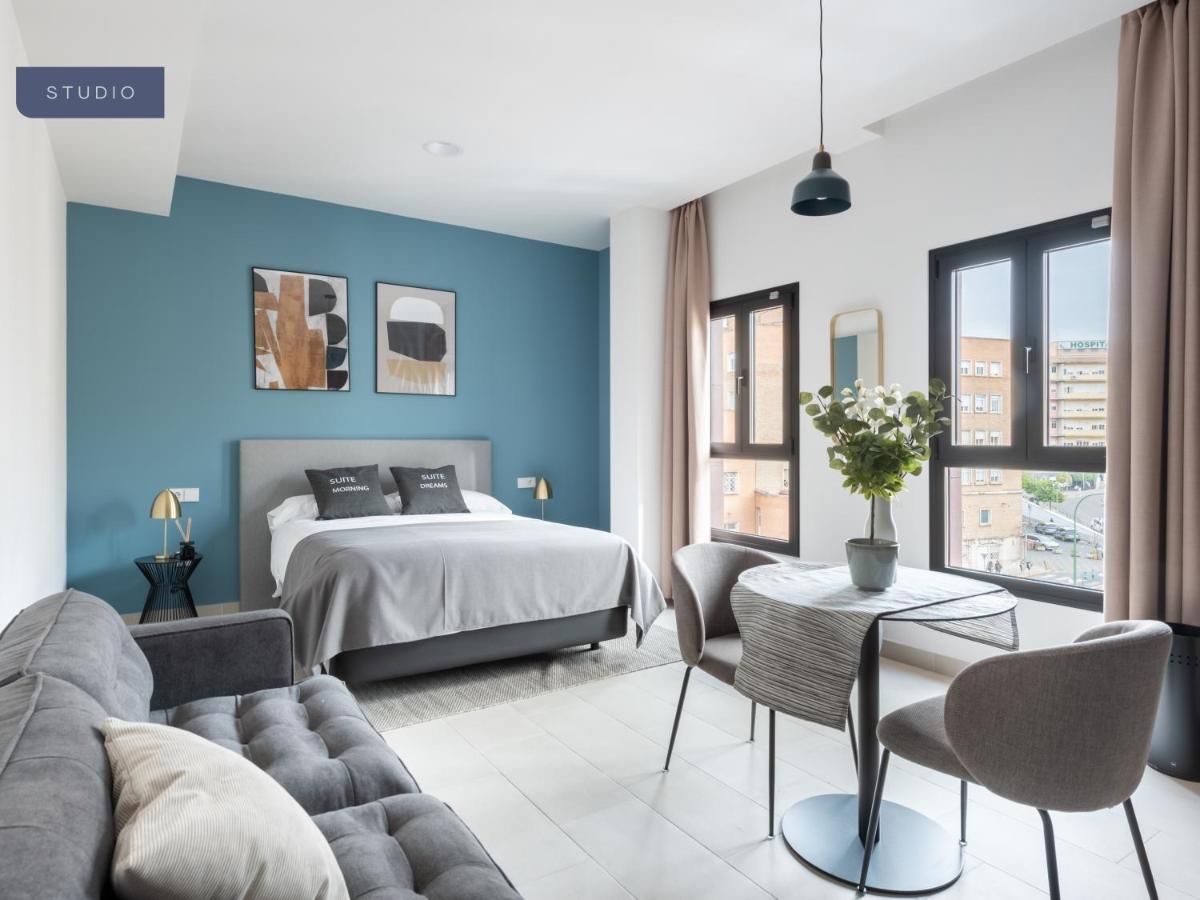Limehome Sevilla Calle Torcuato Luca De Tena - Digital Access Ngoại thất bức ảnh